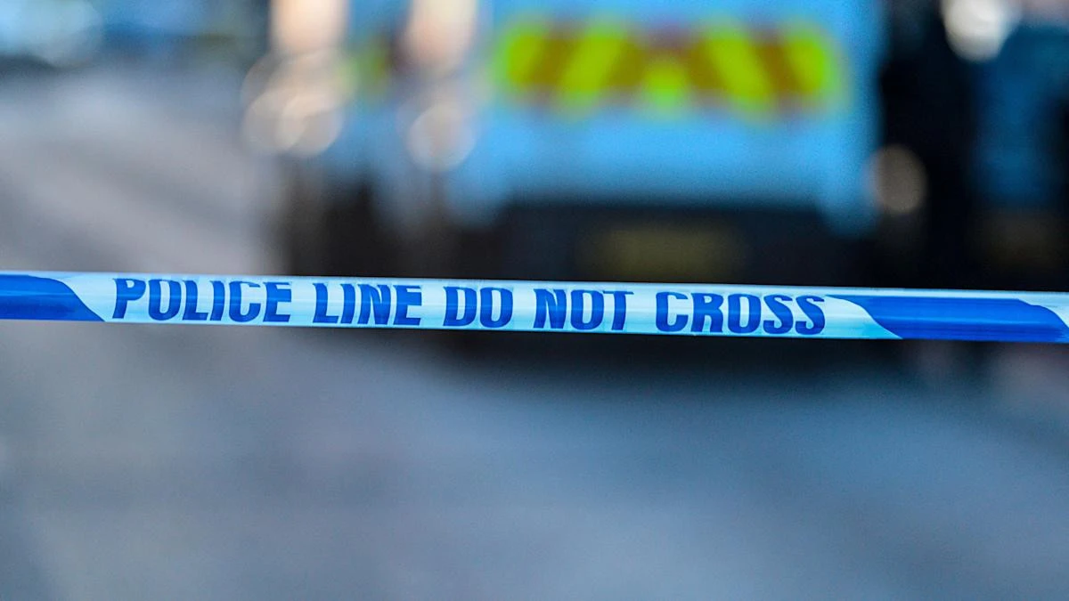 Security alert after car ‘explosion’ outside police station