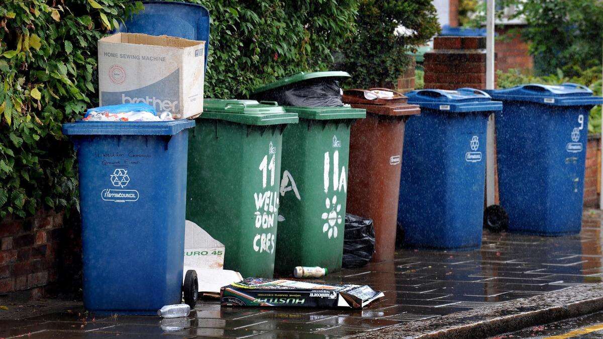 Households in England dumped 5.6m tonnes of packaging waste last year – councils