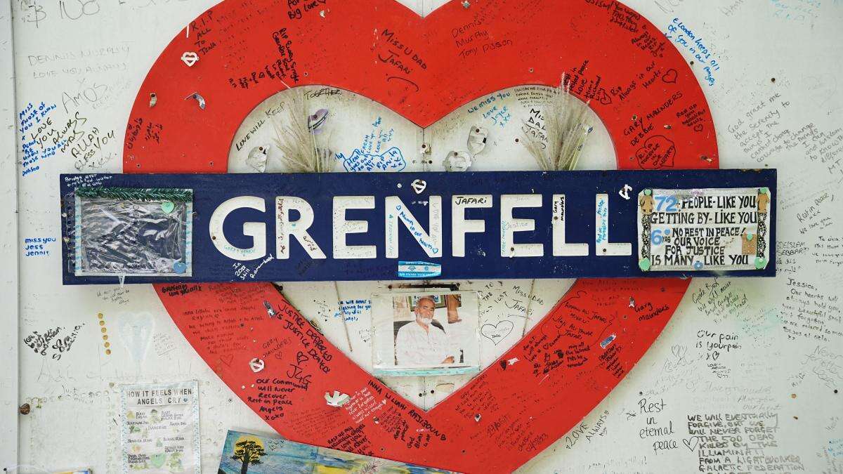 Distrust and anger of Grenfell landlords led to serious failure, report finds