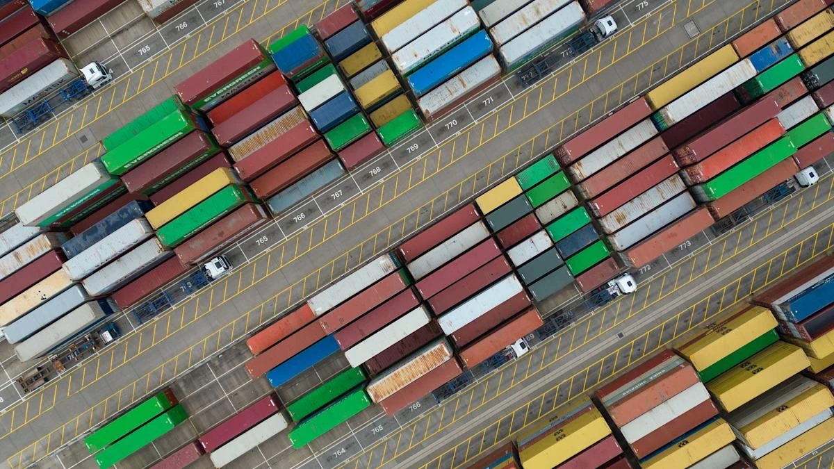 UK exports to US grew by £500m in February ahead of Trump tariffs