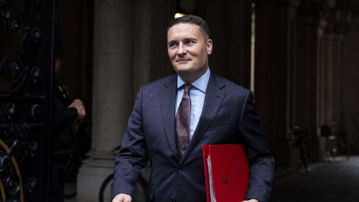 Wes Streeting announces plan to tackle NHS waste