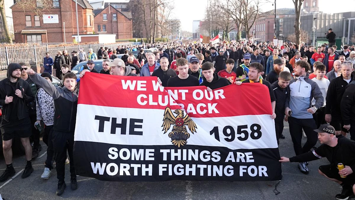 Man Utd fans’ group to mark 20th anniversary of Glazer takeover with new protest