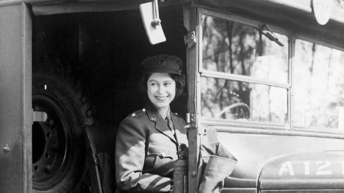 Late Queen danced secretly among VE Day crowds on ‘most memorable night’
