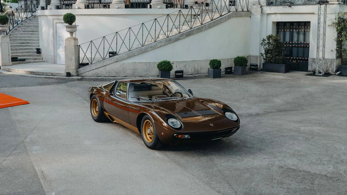 Lamborghini restores Miura SV to celebrate the model’s 60th anniversary
