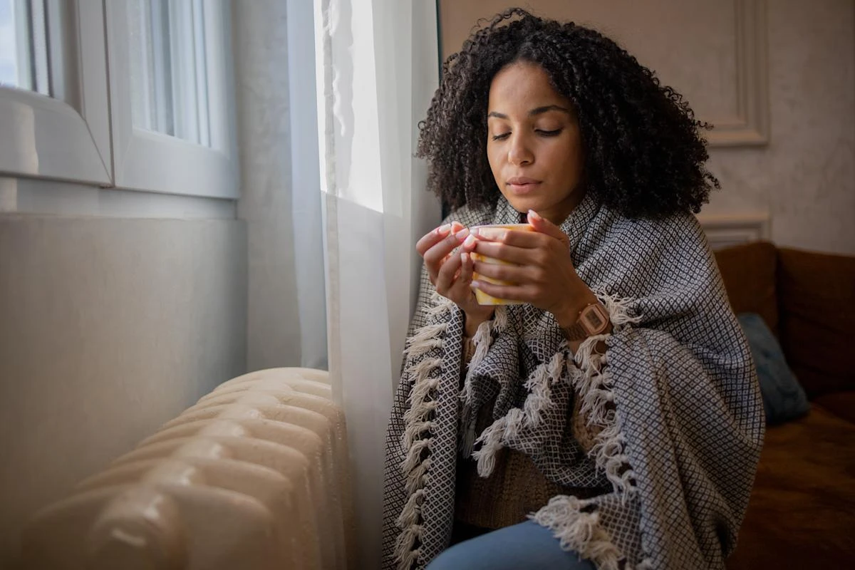 8 ways to keep warm without turning the heating on