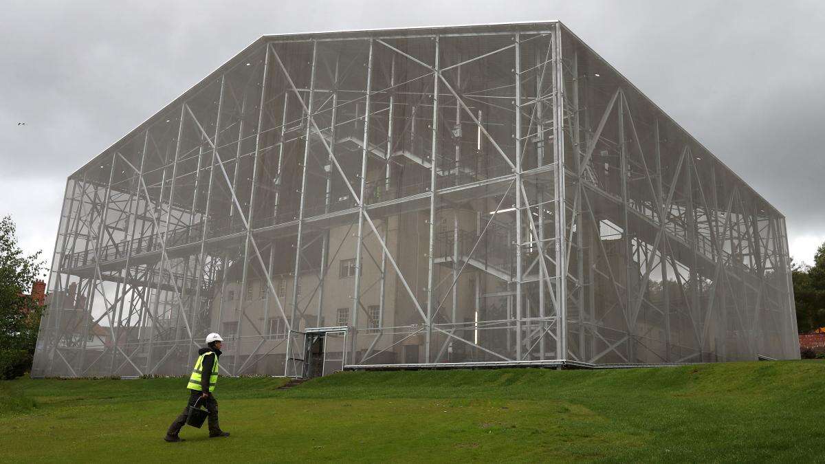 Protective box around Rennie Mackintosh house to remain in place until 2028