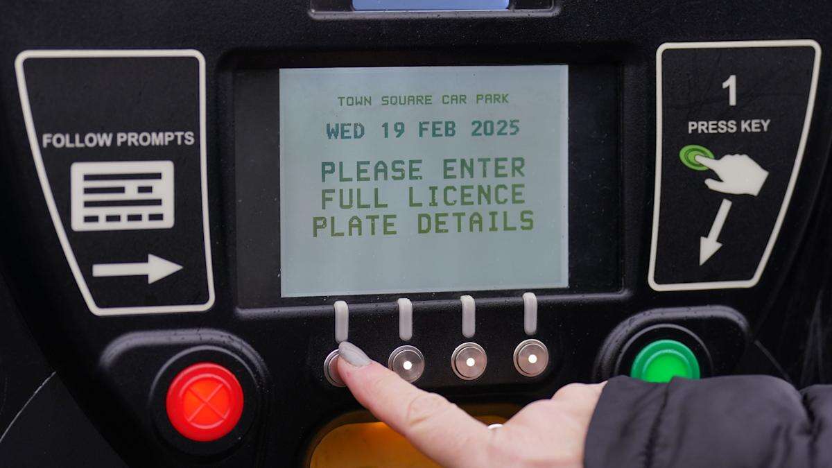 Drivers given parking tickets by ‘scandalous’ firm because of ‘faulty’ machines