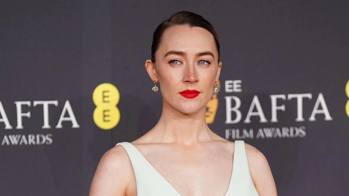 Saoirse Ronan stars in new Talking Heads music video