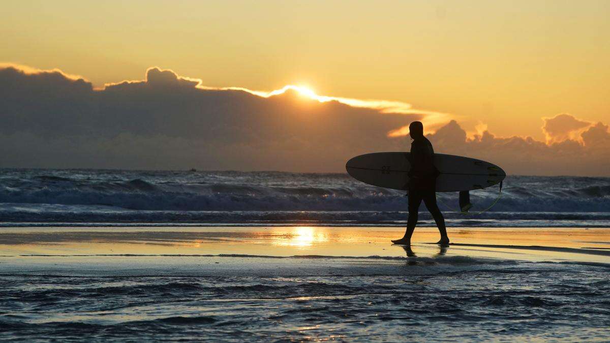 UK enjoying ‘summer’s last hurrah’ before weekend of heavy rain and thunder