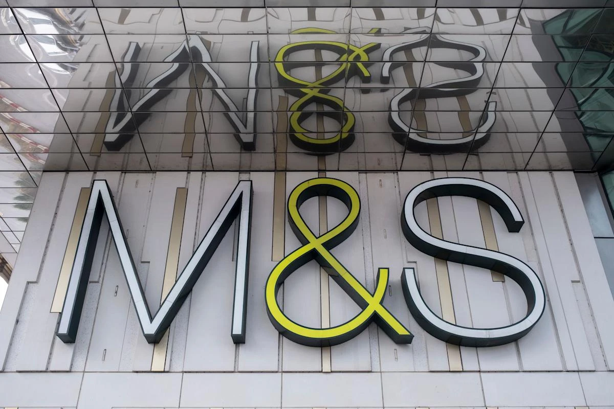 Marks & Spencer's online orders resume