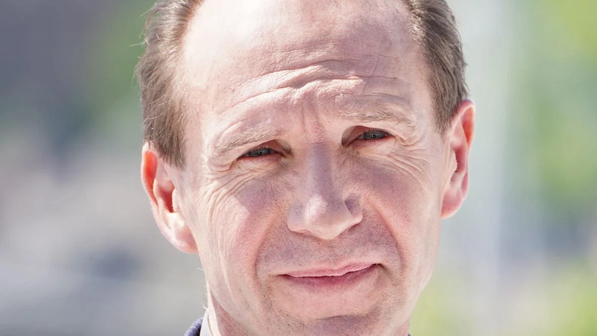 Ralph Fiennes: I love Pope Leo standing up to Trump