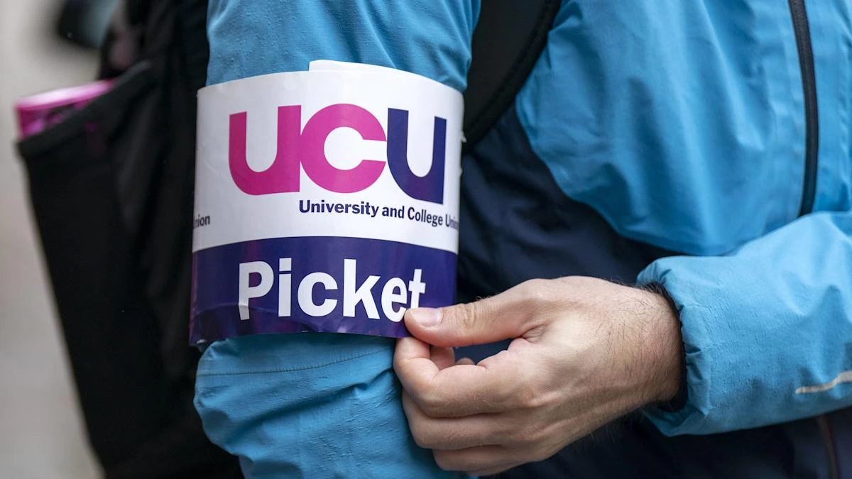 University staff to vote on strikes over pay