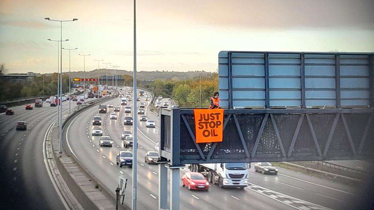 Campaign groups to take part in appeal bids over M25 protest sentencing