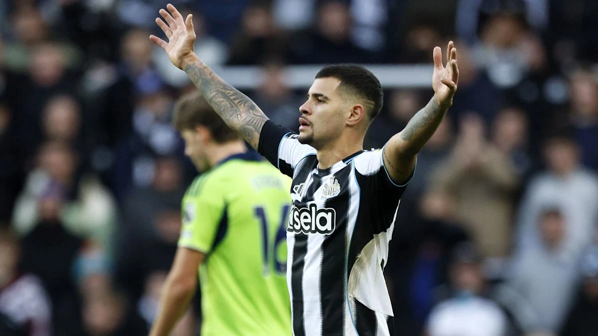 Bruno Guimaraes scores late winner as Newcastle edge past Fulham