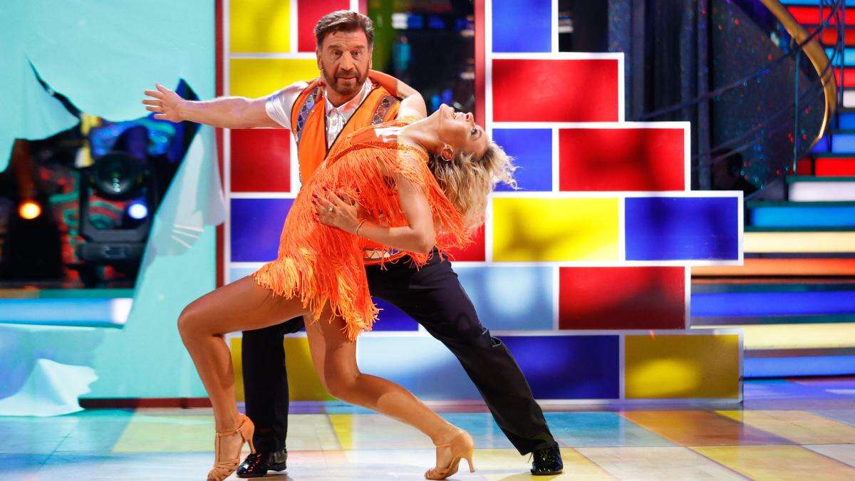 Nick Knowles ‘convinced’ he will continue on Strictly despite shoulder injury