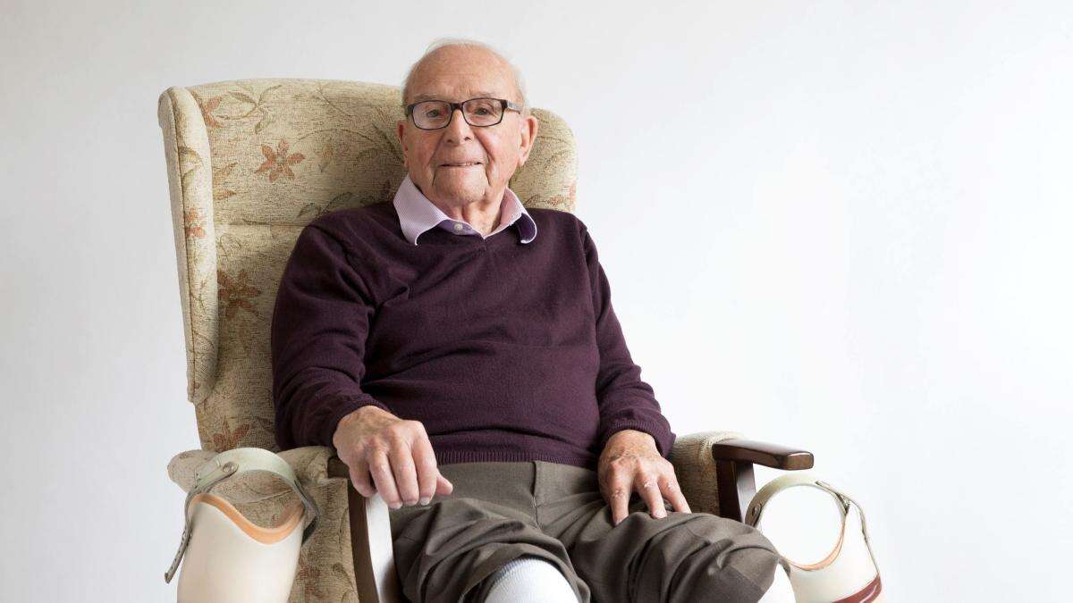 D-Day veteran who lost both legs in key battle dies aged 99