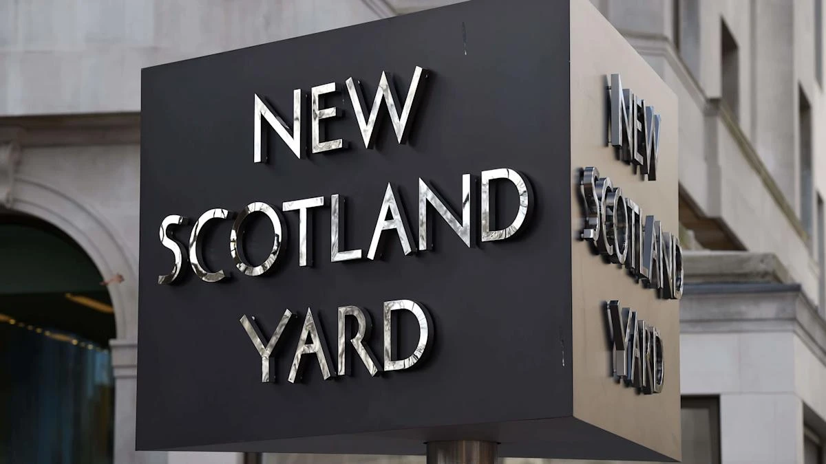 TV presenter accuses police officer of sexual misconduct