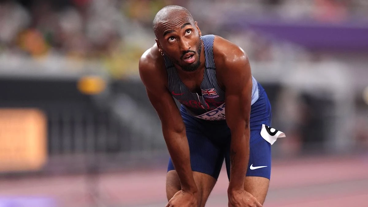 World Athletics Championships: Matt Hudson-Smith has hip problem in 400m heats