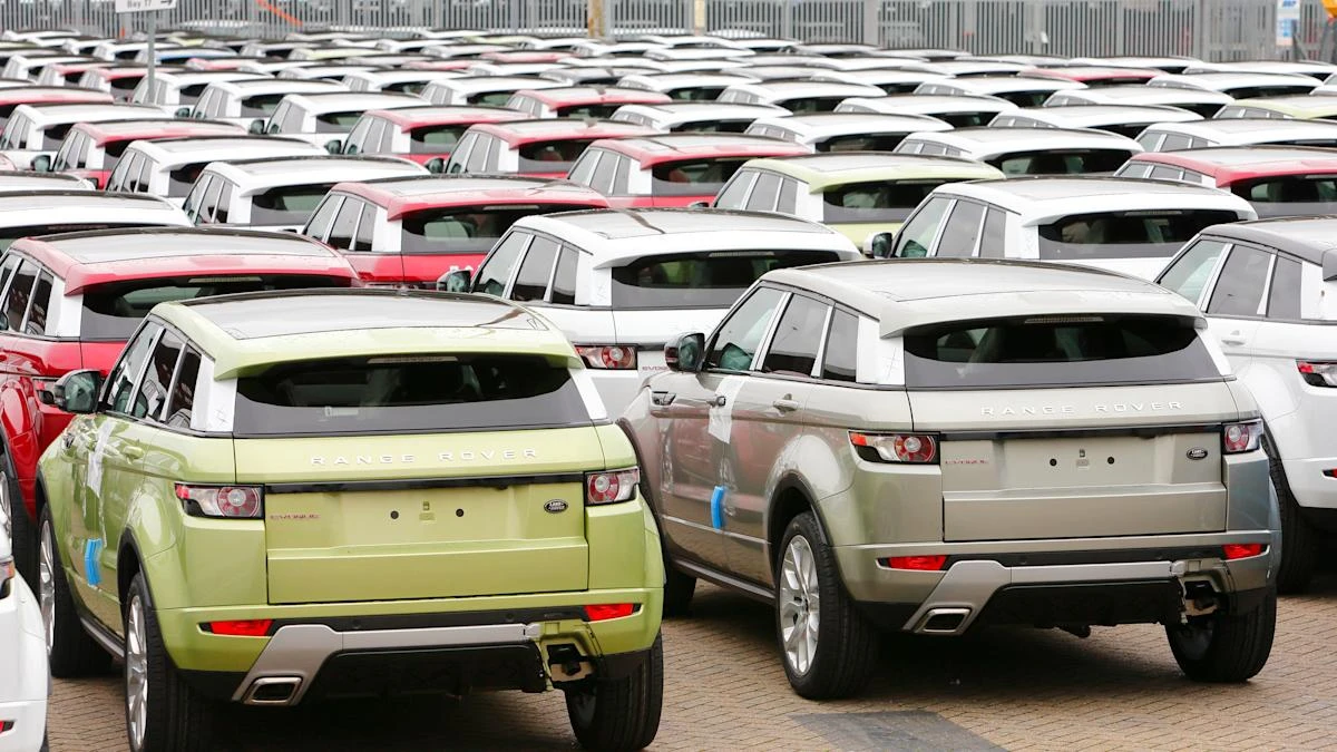 Sir Sadiq Khan urged to seek higher taxes and parking fees for SUVs