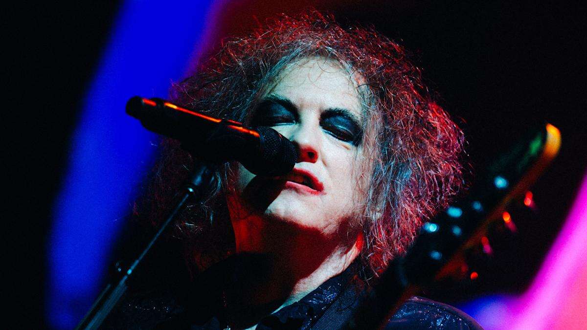 The Cure’s Robert Smith to curate Royal Albert Hall’s Teenage Cancer Trust gigs