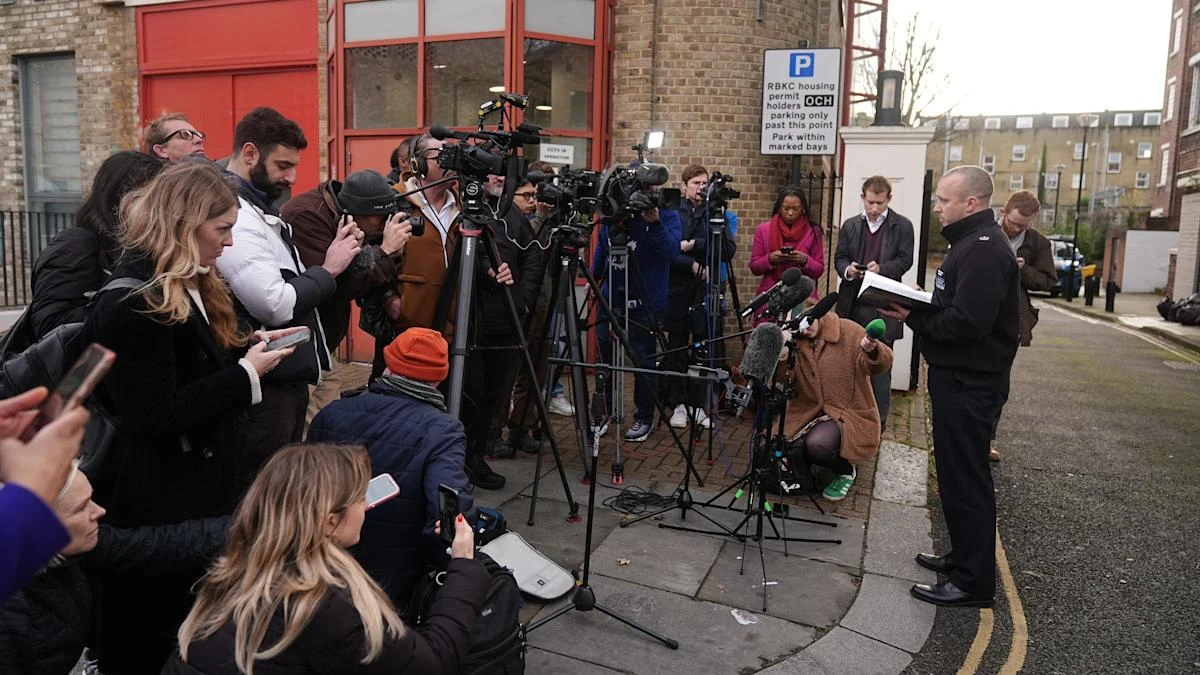 Gunman shot girl, eight, and father disguised as Deliveroo rider, court told