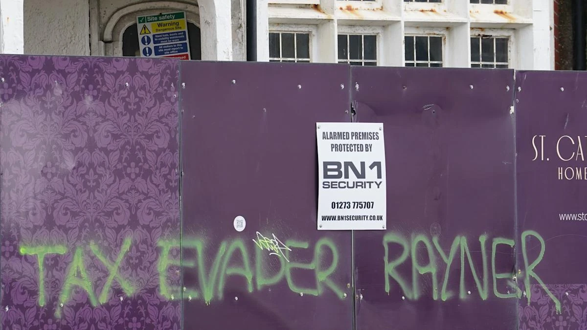 Prime Minister condemns graffiti outside Angela Rayner’s flat