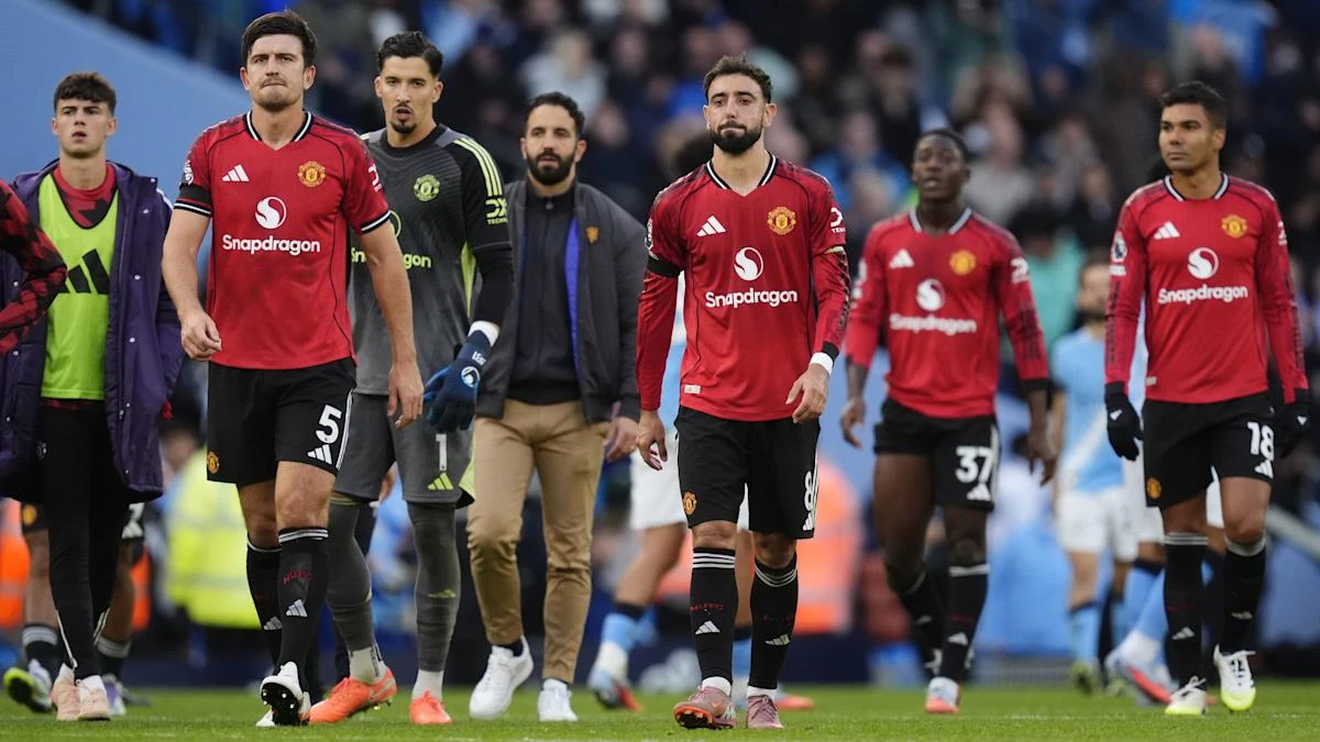 Bruno Fernandes and Noussair Mazraoui accept Man Utd display ‘not good enough’