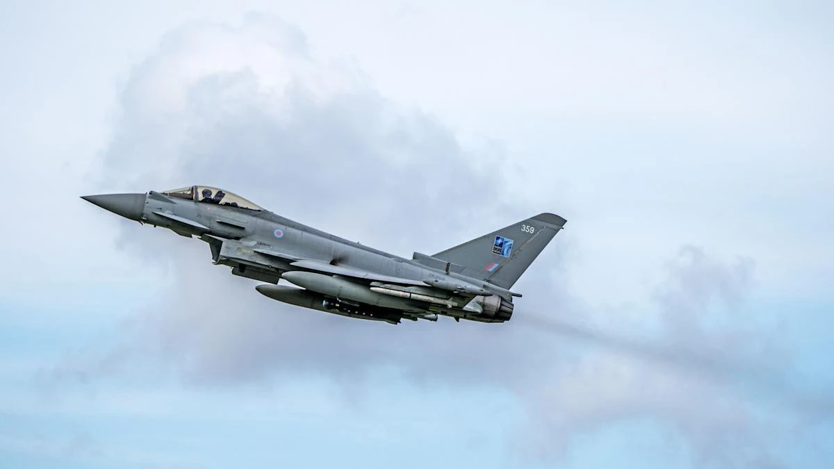 RAF fighter jets to patrol Polish airspace on Nato’s eastern flank