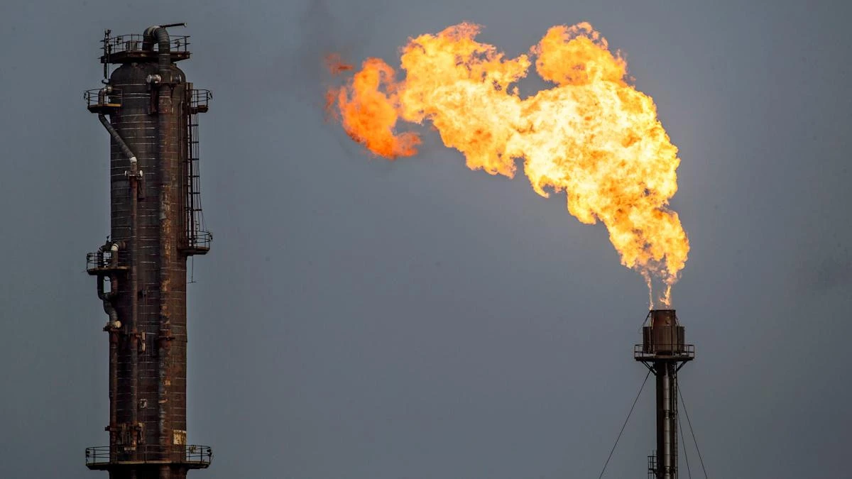 ExxonMobil fined £176,000 over flaring at petrochemical plant