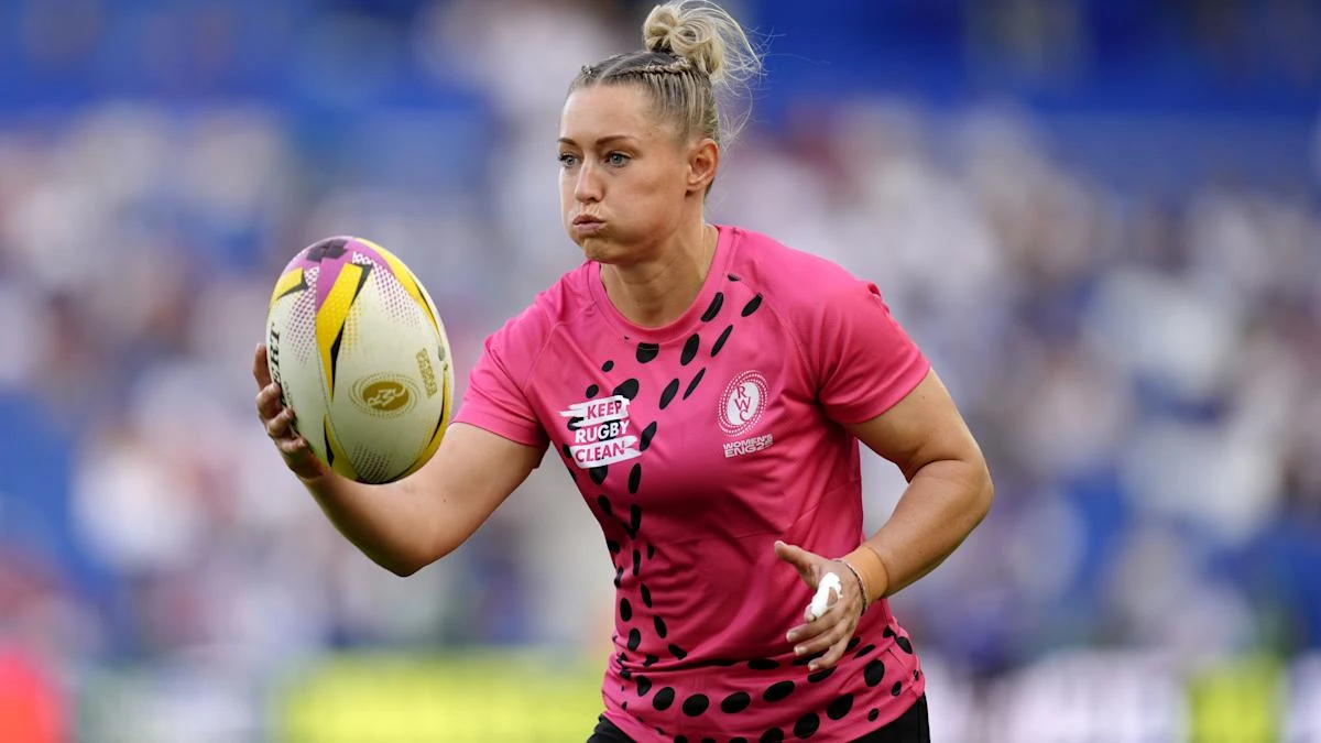Natasha Hunt: England will benefit from feeling pressure against Australia