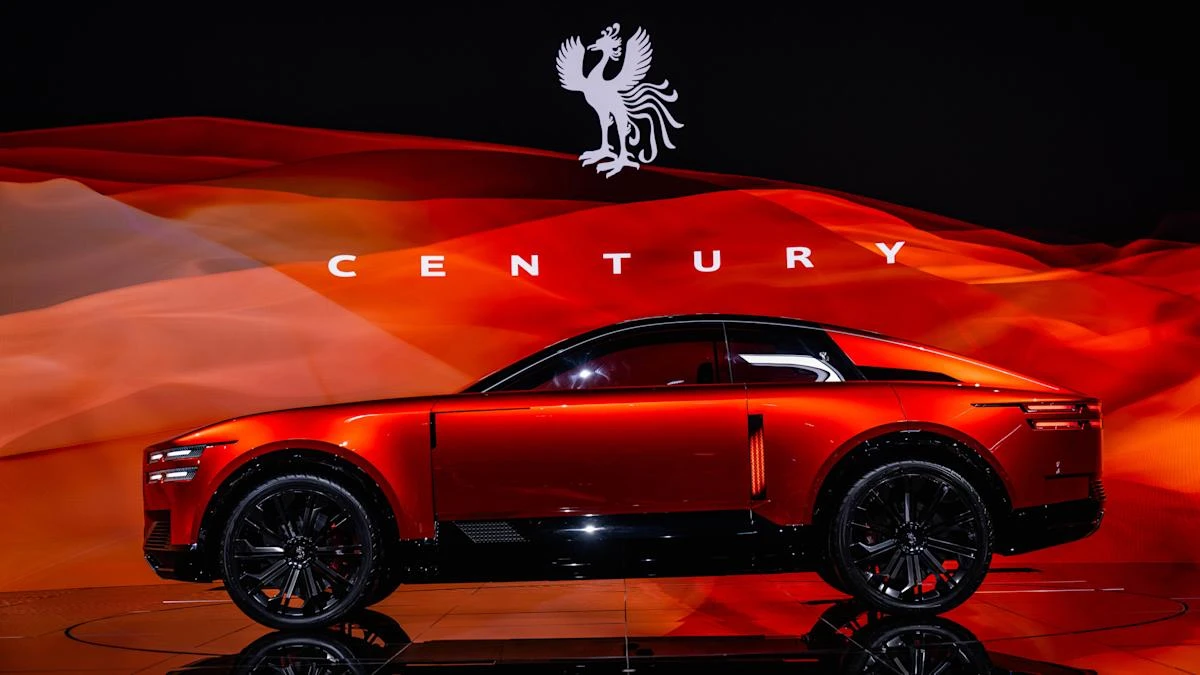 Toyota enters luxury coupe market with Century Coupe