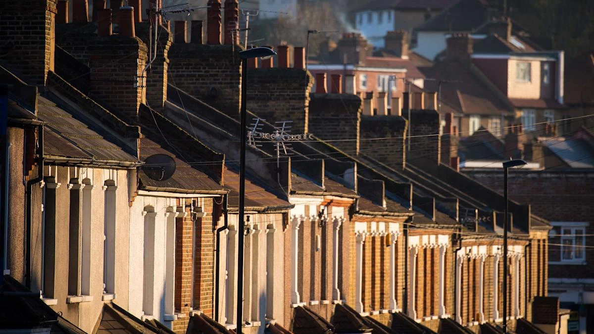 Mortgage approvals hit nine-month high as borrowing costs ease further