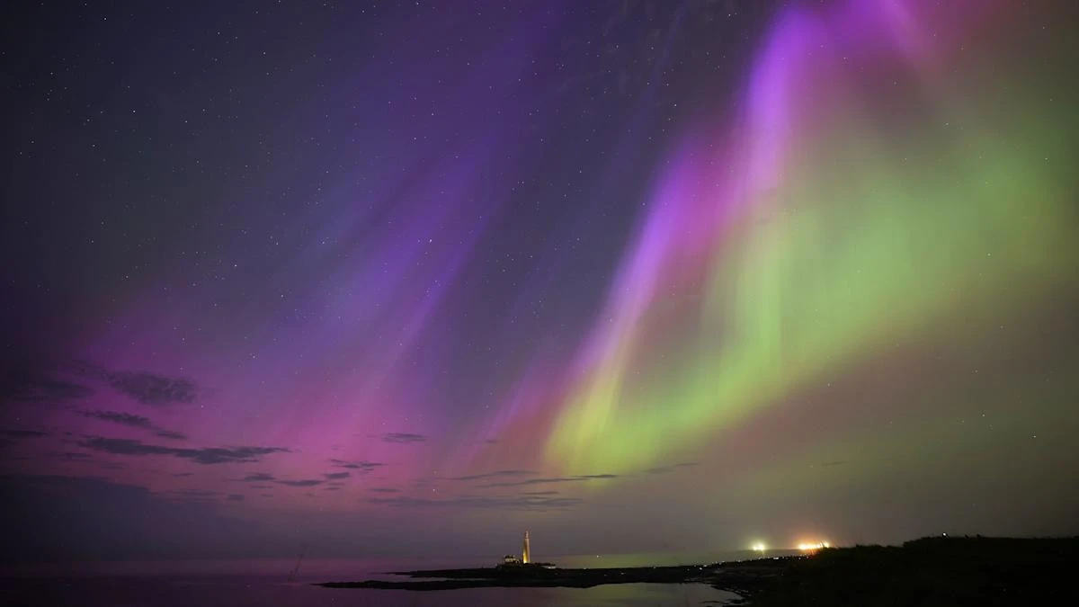 Northern Lights sightings possible again after Friday night light show