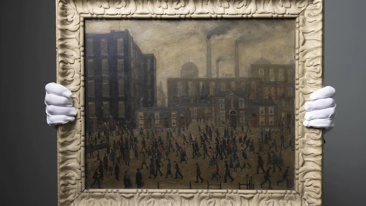 LS Lowry painting originally bought for £10 sells for more than £800,000