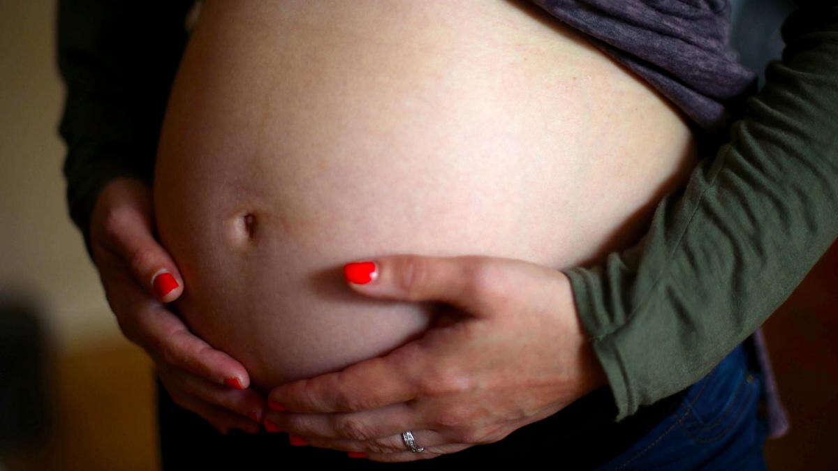 Increase in pregnant women losing their job, study suggests