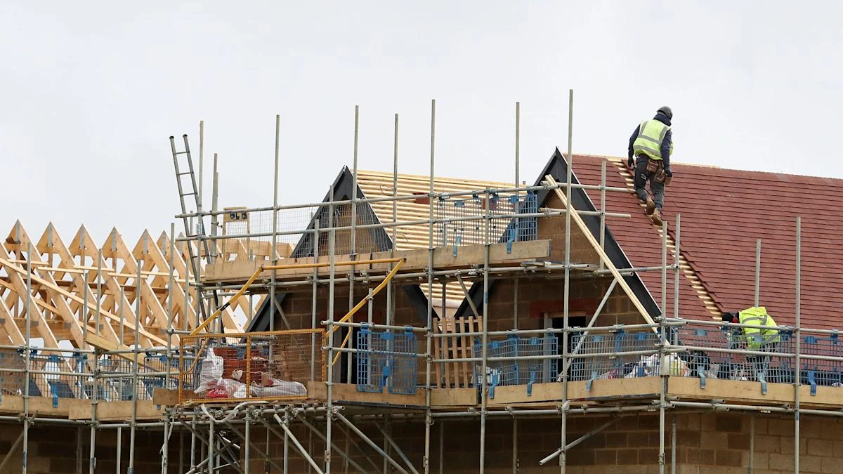 UK’s construction slump eases despite prolonged stretch of job cutting