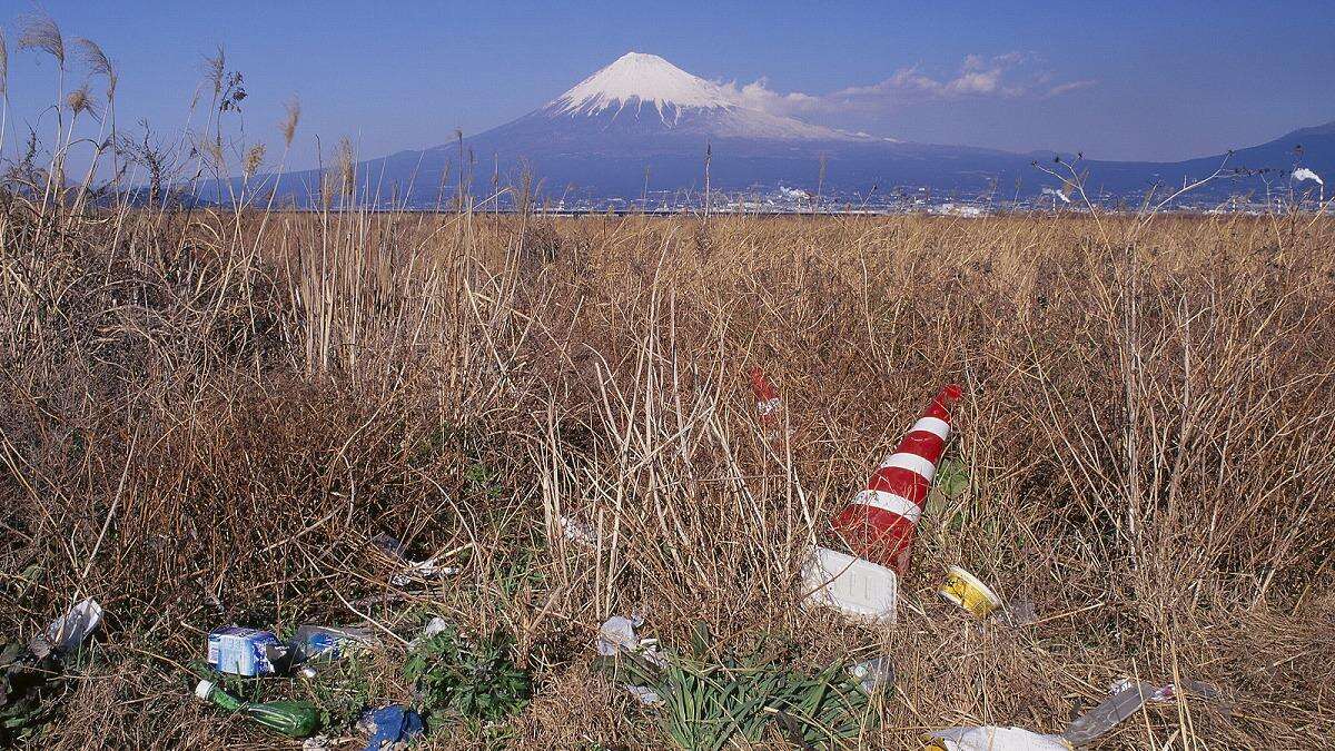 わかってる人少ない…「富士山の環境破壊」の超重要論点、山梨県の解決案は何がダメ？