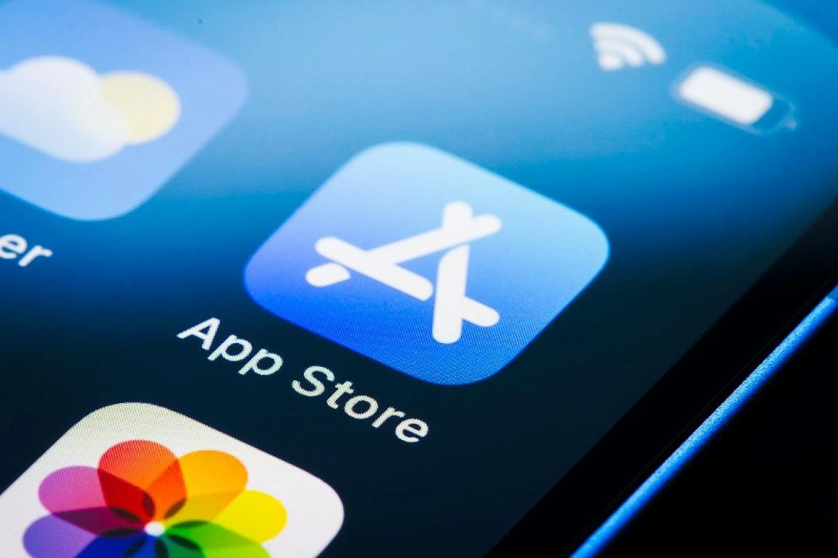 儲けすぎ？AppStoreだけでついに「国家規模」に…アップル帝国好調を支える “3要素”