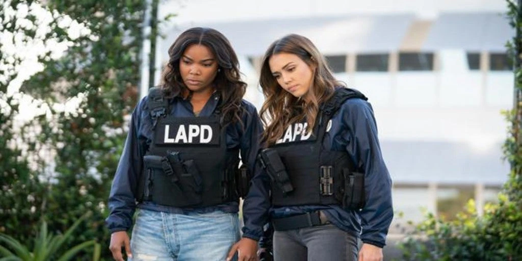 Jessica Alba y Gabrielle Union, mujeres fuertes dentro y fuera de la pantalla de LA's Finest