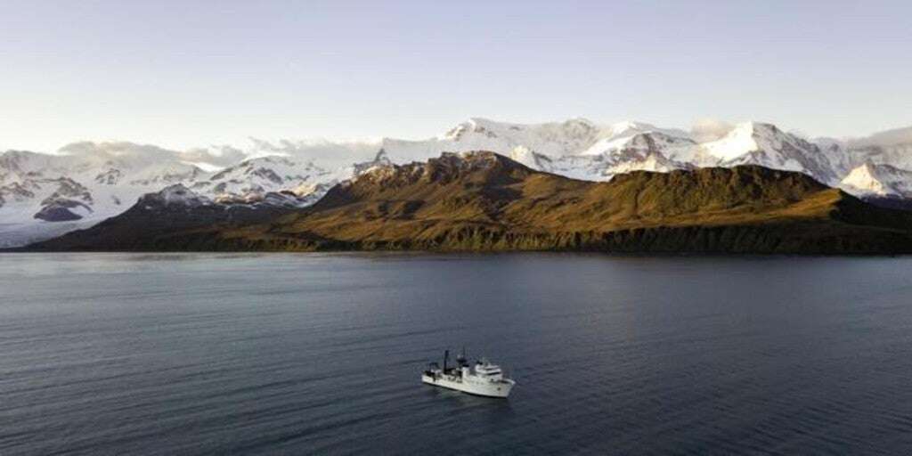 Miden, por primera vez, los puntos más profundos de los océanos Índico y Austral