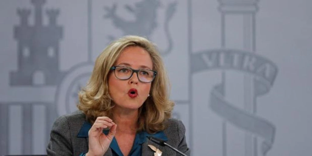 Calviño pide unidad a Europa y recuerda que tirará de deuda para financiar los fondos si se retrasan