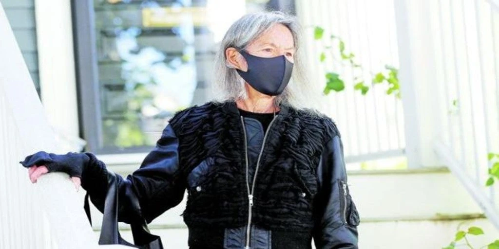 Louise Glück, la puerta hacia lo escondido