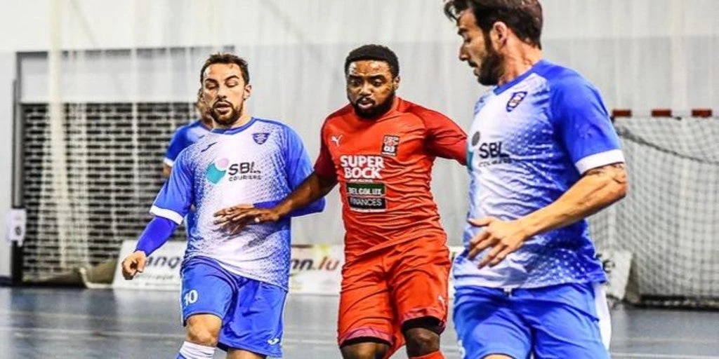 El futsal inglés no quiere saber nada de otros 'three amigos'