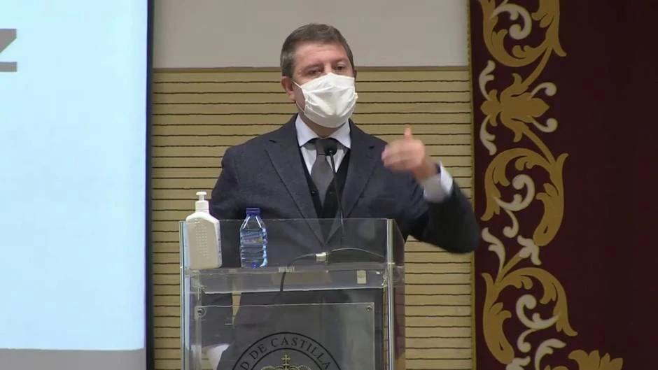 Page pone en valor la labor de la profesora Pilar Olano