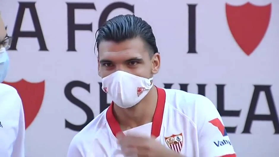 El Sevilla presenta los fichajes de Oussama Idrissi y Karim Rekik
