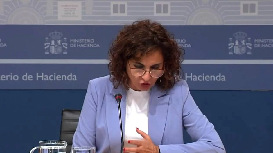 Hacienda recomienda a las CC.AA. un déficit del 2,2% del PIB en 2021