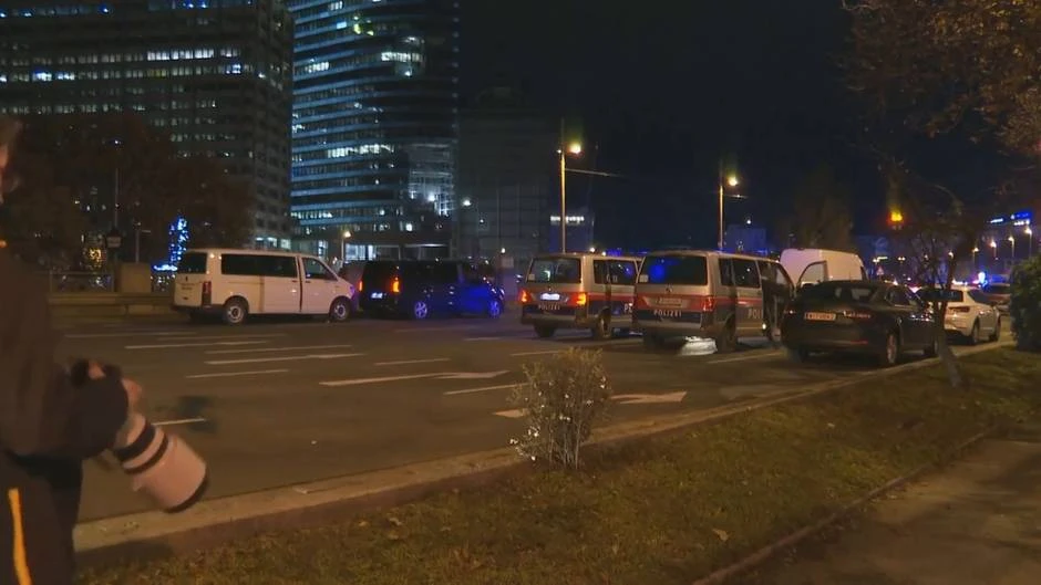 Viena sufre un atentado islamista con al menos cuatro muertos