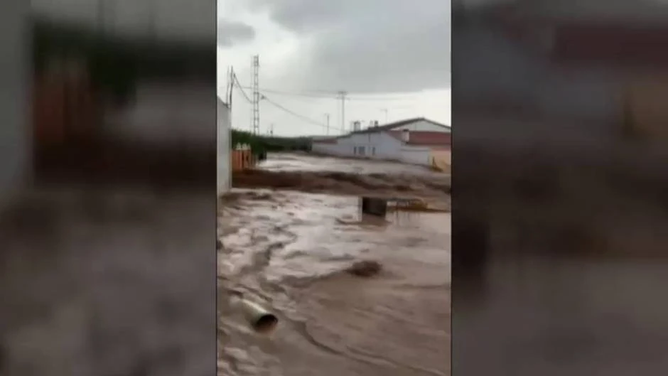 La gota fría golpea con fuerza Levante, Andalucía y Extremadura