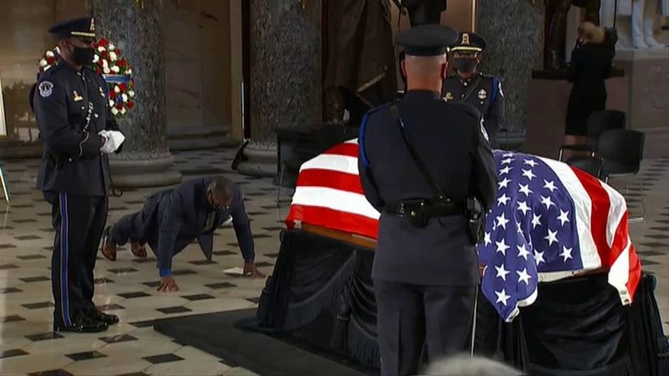 Un homenaje muy particular para la jueza del Supremo Ruth Bader