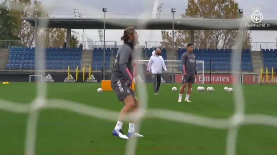 Último entrenamiento del Real Madrid antes de visitar al Valencia en Mestalla